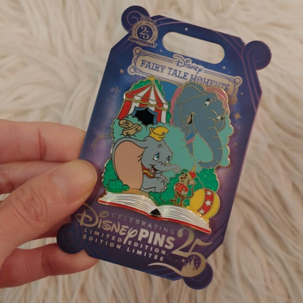 🐘FIRM! NWT DISNEY PARKS 2025 DISNEY FAIRY TALE MOMENTS DUMBO LIMITED EDITION PI